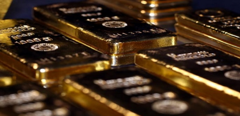 الذهب يقفز بدعم من مخاوف التضخم وضعف الدولار