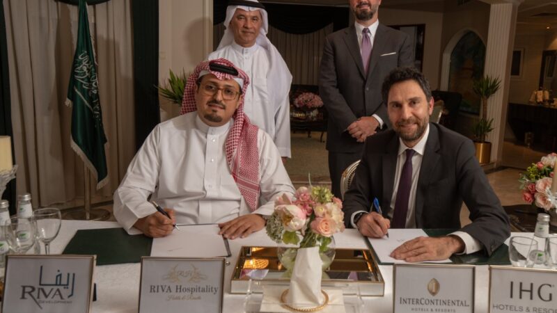 مجموعة فنادق إنتركونتيننتال توقع اتفاقية تطوير إنتركونتيننتال الرياض شارع الملك فهد – ثاني فندق يتم تطويره ضمن عقد تطوير وتسويق مع شركة ريفا للتعمير
