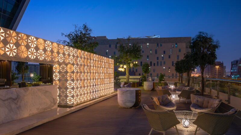 فندق شتيجنبرجر الدوحة  يفتتح تراس “أوليا”