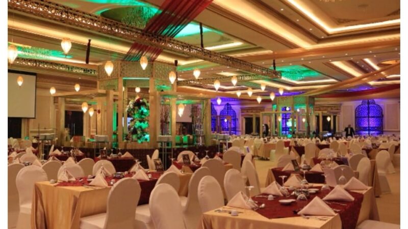 فوكو الرياض يقدم افطار عالمي في خيمة بيت القمر