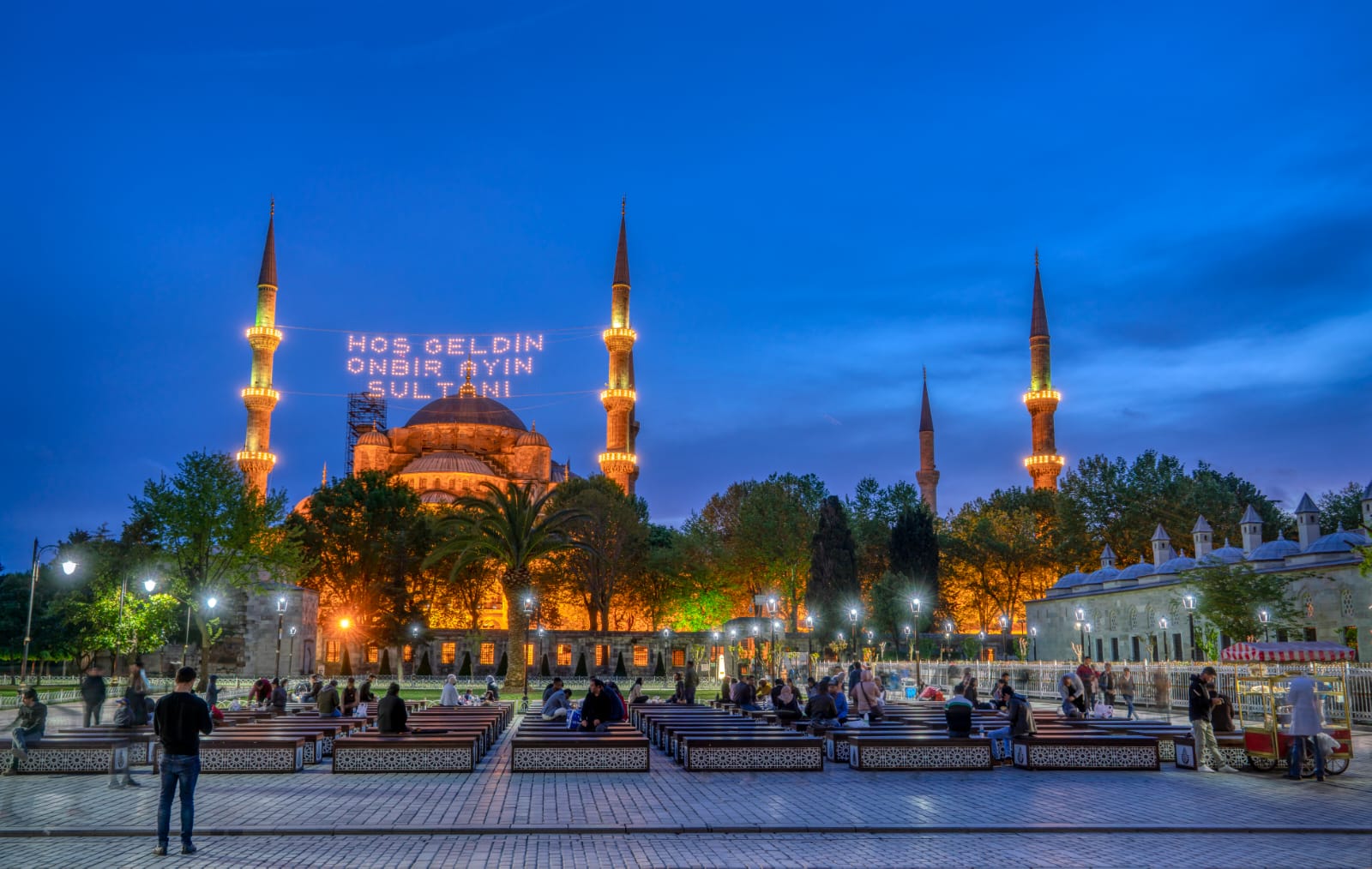 سلطان الأشهر رمضان في تركيا أجواء عائلية وعادات وتقاليد مميزة