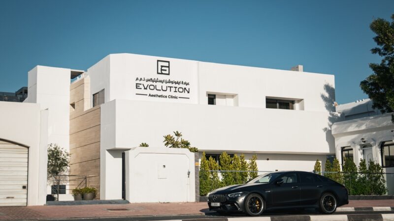 عيادة “إيفولوشن” للتجميل تُطلق أحدث التقنيات في دبي