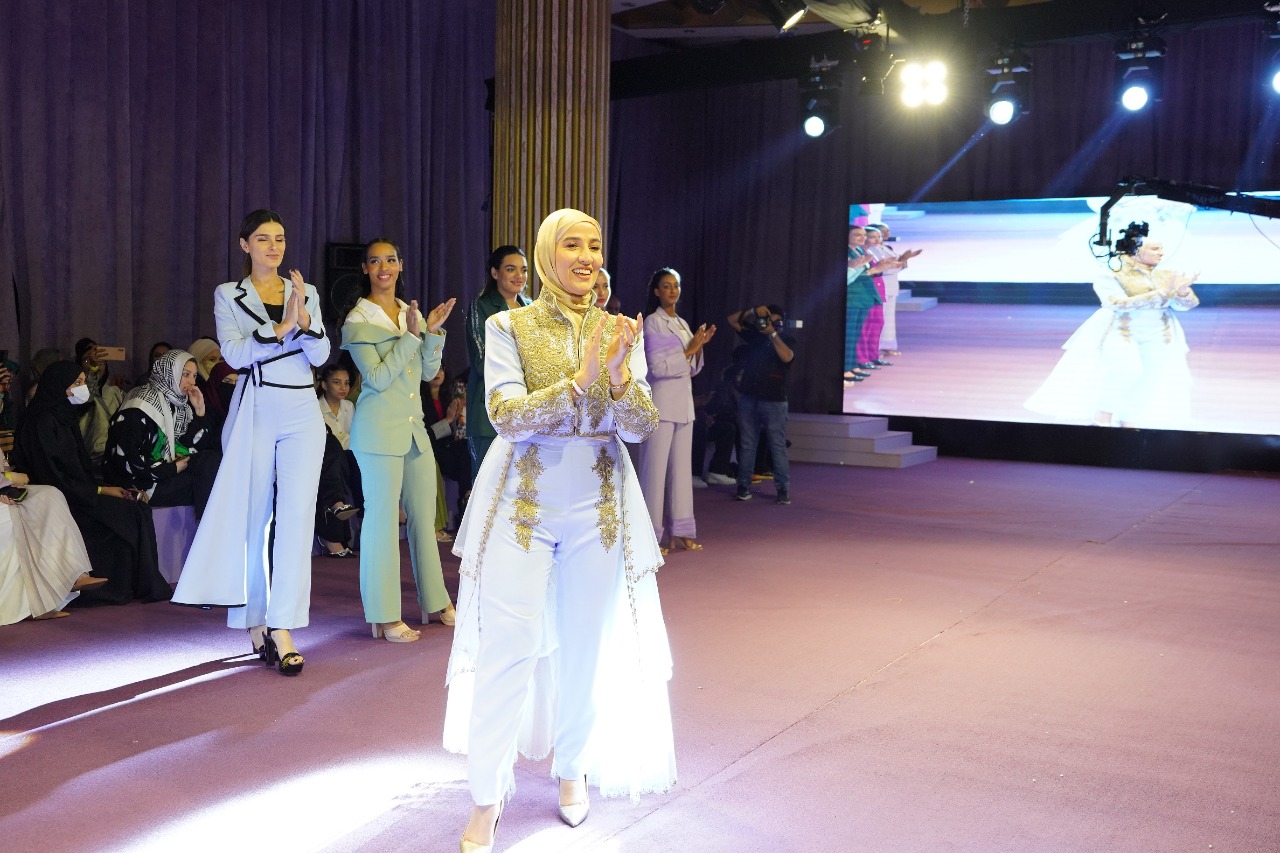 هامة ياسين تطلق مجموعتها الجديدة في أسبوع الموضة العالمي في الرياض