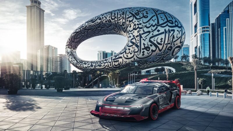 متحف المستقبل يستقبل سيارة S1 e-tron quattro Hoonitron الرائدة من أودي – سيارة سباق لا نظير لها